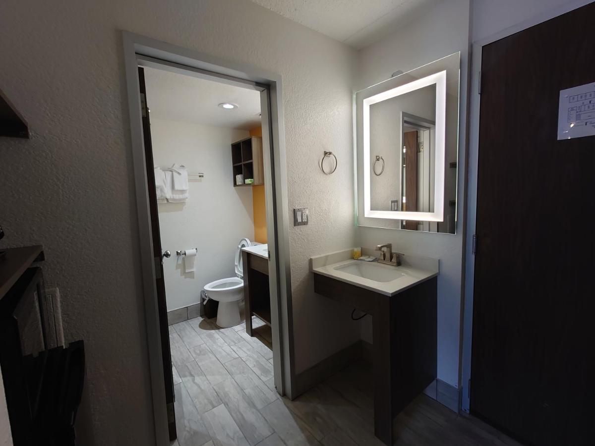 Reagan Resorts Inn (Adults Only) Gatlinburg Bagian luar foto